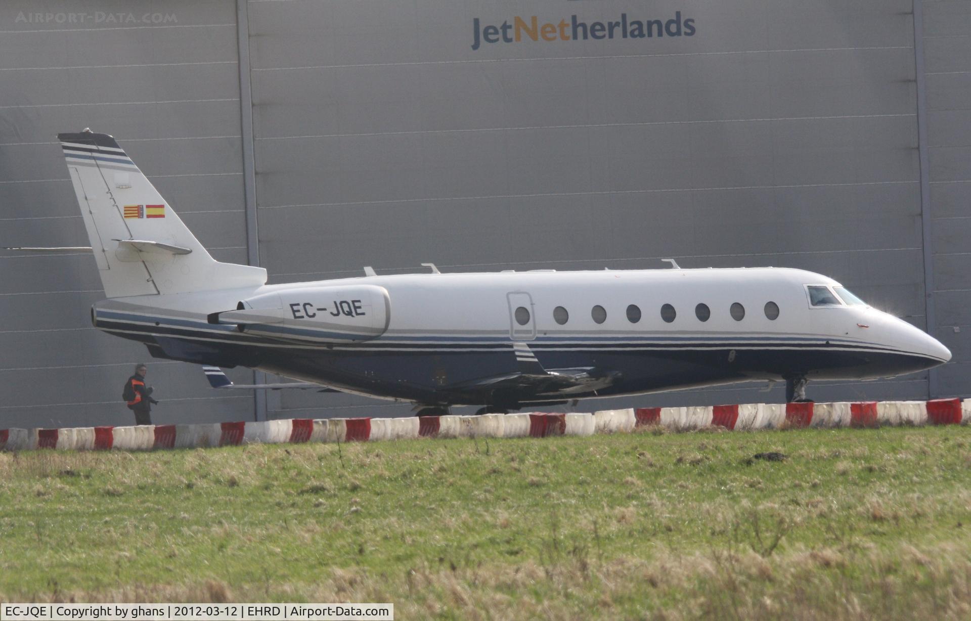 EC-JQE, 2005 Israel Aircraft Industries Gulfstream 200 C/N 125, Parked @ Jetcentre