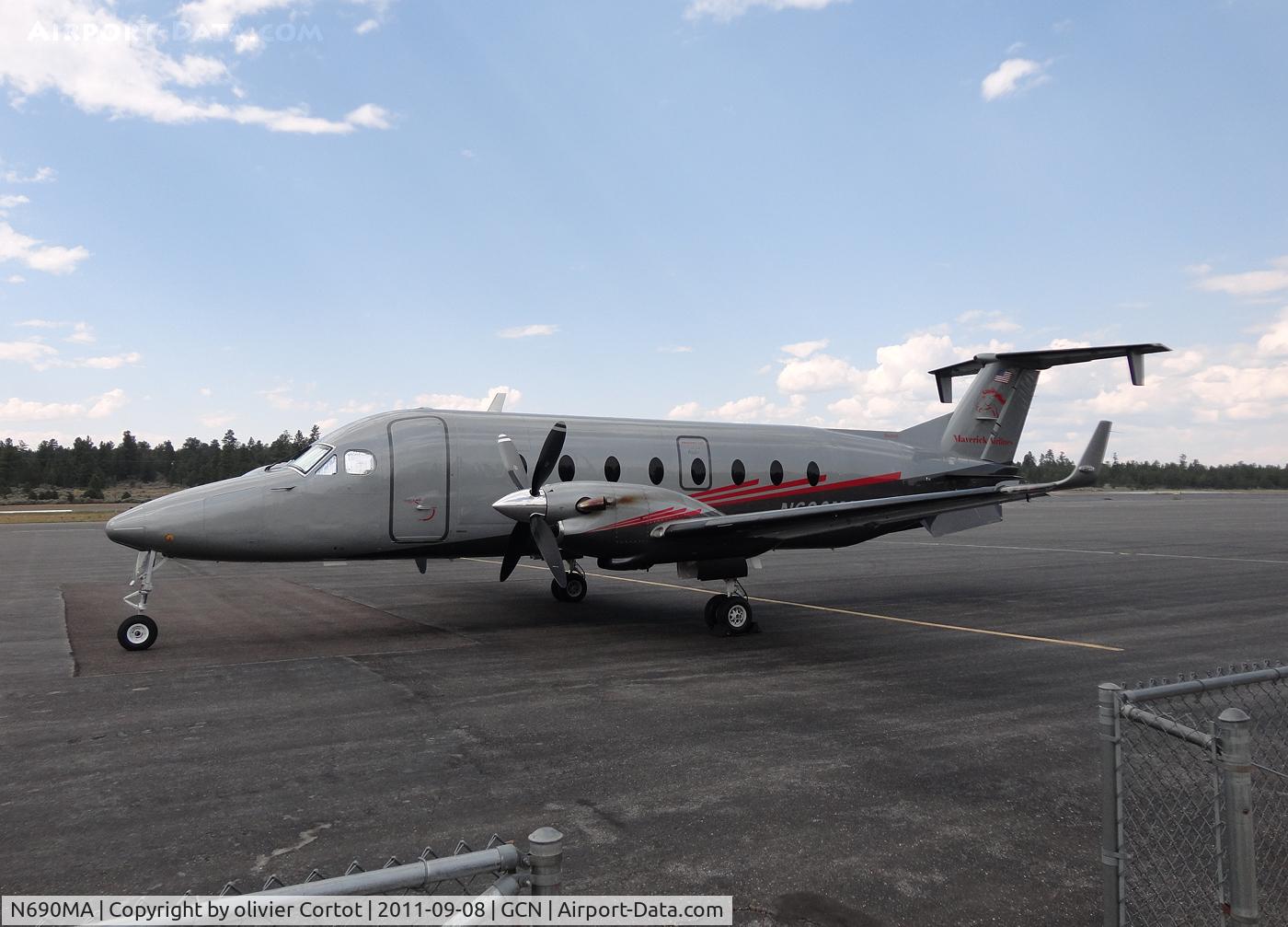 N690MA, 1995 Beech 1900D C/N UE-161, Grand canyon airport, south rim