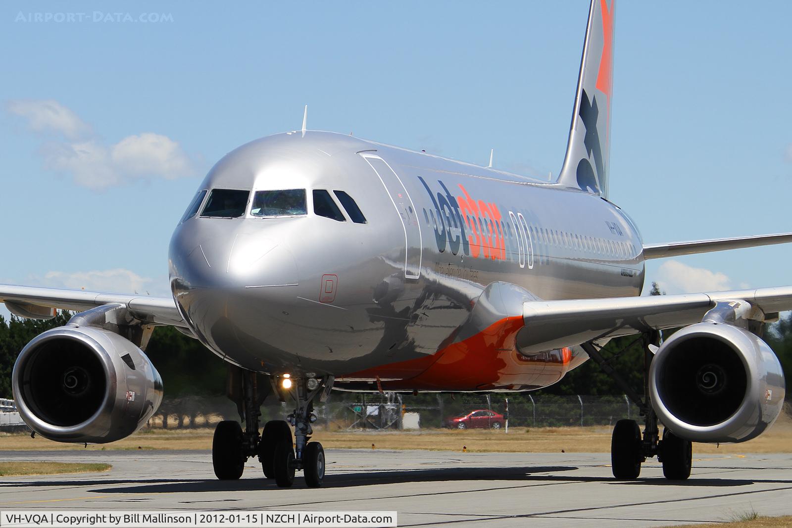 VH-VQA, 2009 Airbus A320-232 C/N 3783, TAXI FROM 29