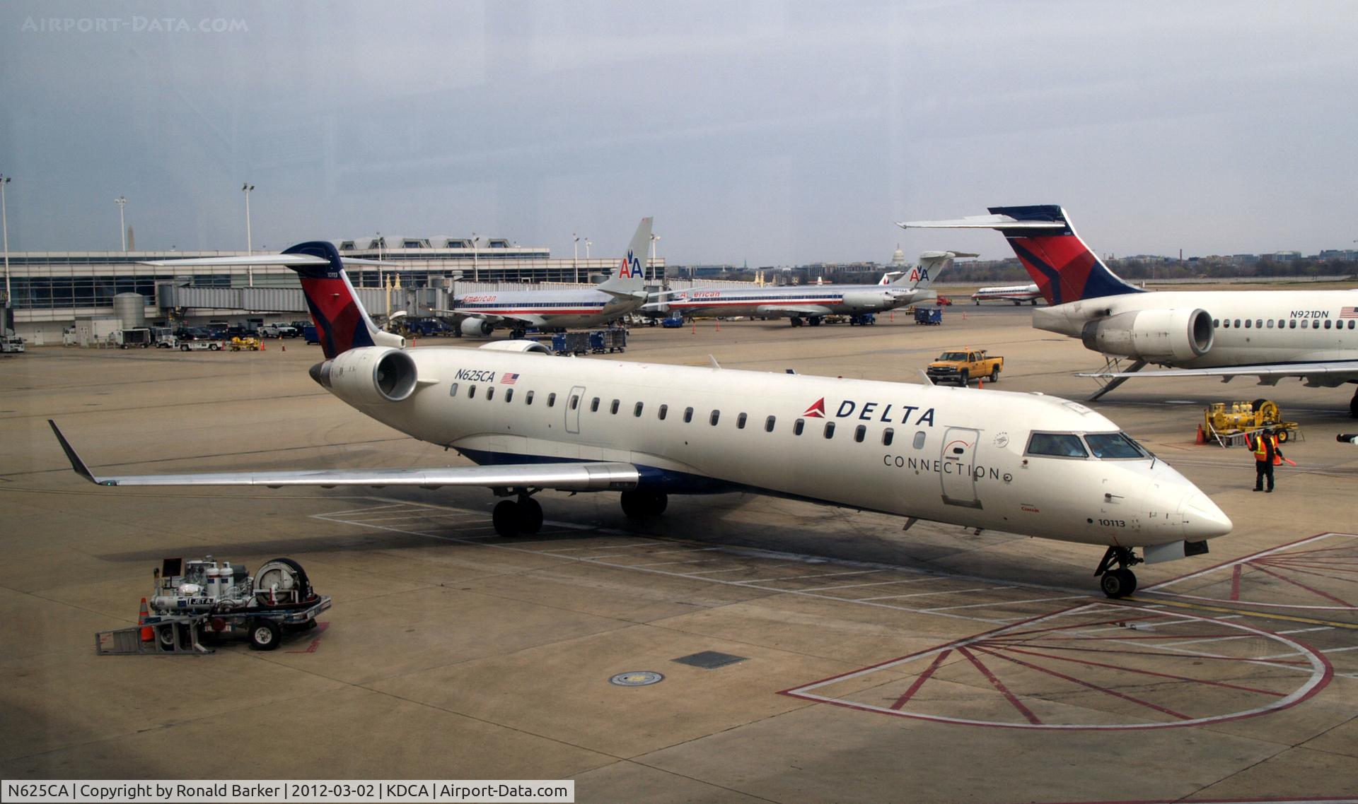 N625CA, 2003 Bombardier CRJ-700 (CL-600-2C10) Regional Jet C/N 10113, DCA, VA