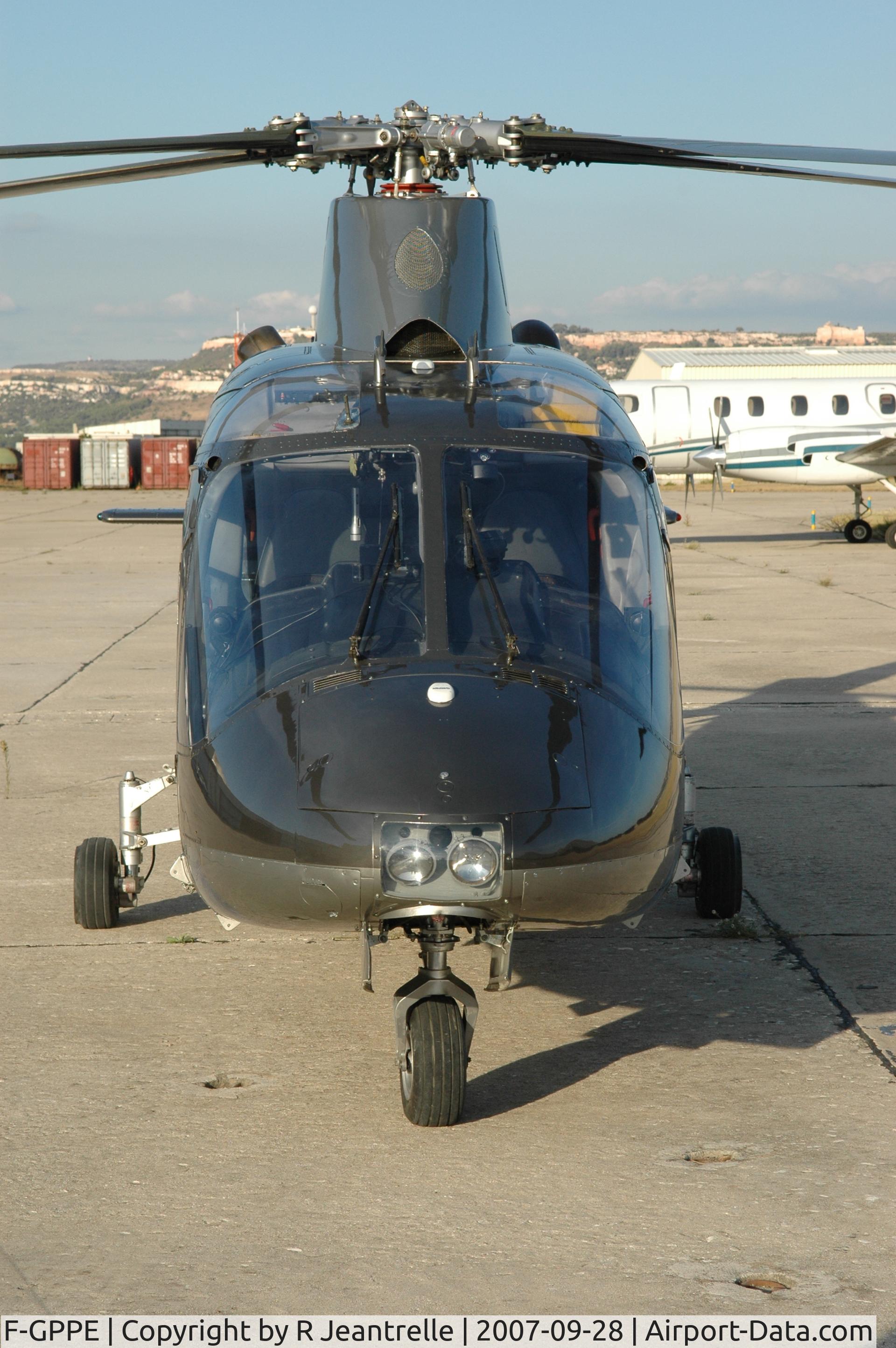 F-GPPE, 1980 Agusta A-109A Power C/N 7173, Maintenance by AEROMECANIC Marignane France