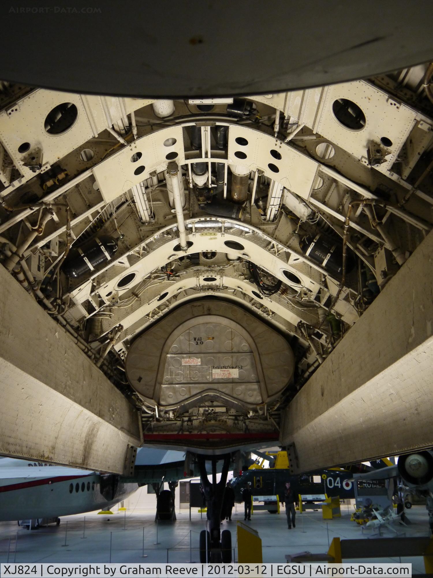 XJ824, 1961 Avro Vulcan B.2A C/N Set 24, Bomb bay looking forward.