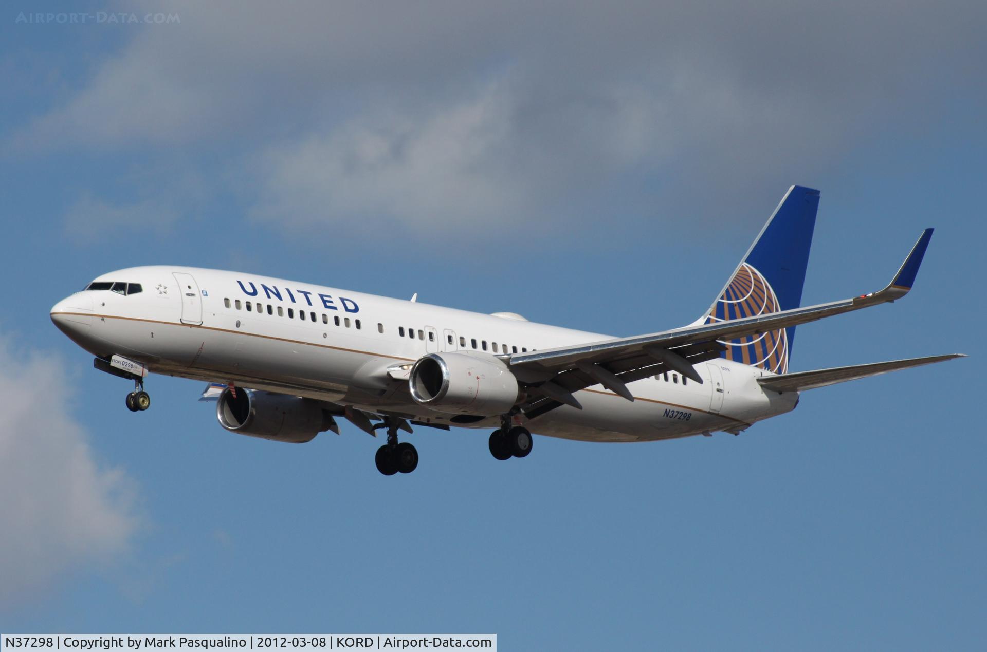 N37298, 2005 Boeing 737-824 C/N 34004, Boeing 737-800