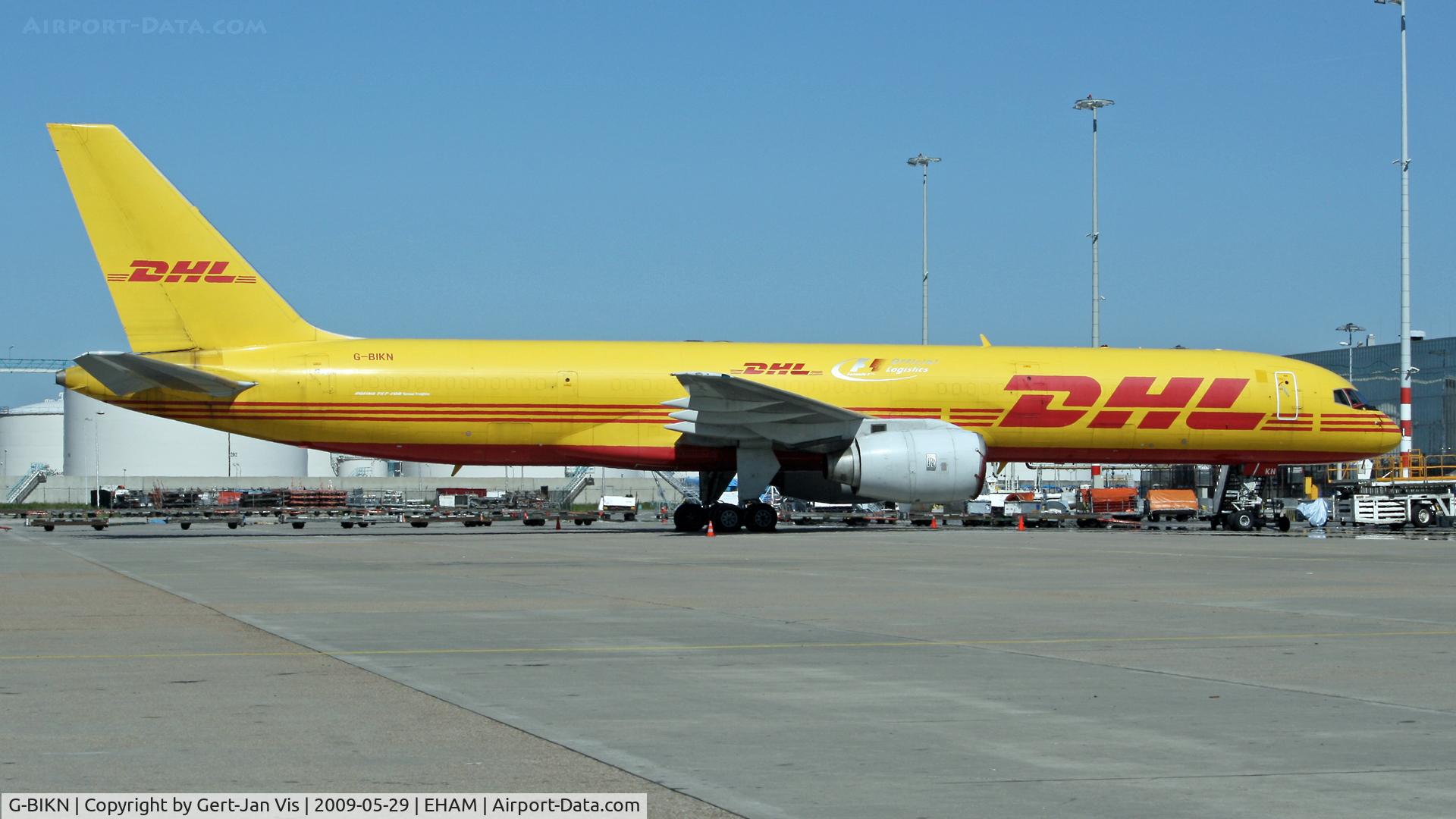 G-BIKN, 1985 Boeing 757-236/SF C/N 22186, Waiting for it's daily nightflight to Leipzig