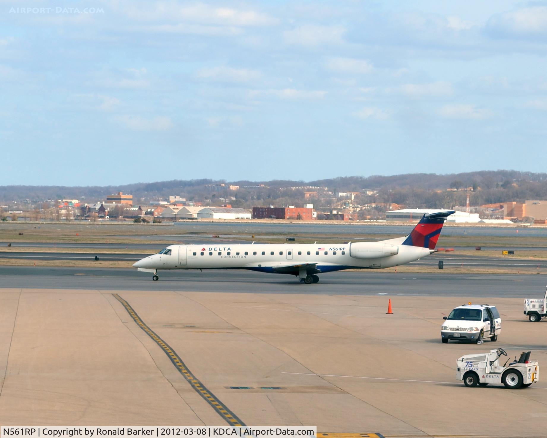 N561RP, 2002 Embraer ERJ-145LR (EMB-145LR) C/N 145447, Taxi DCA