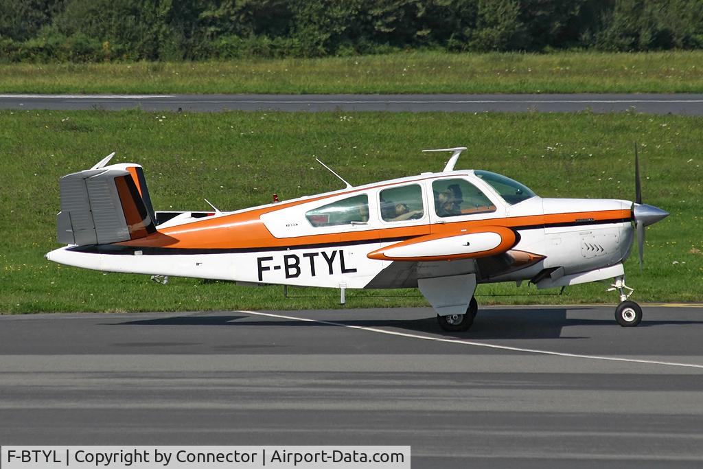 F-BTYL, Beech V35B Bonanza C/N D-9468, No description.