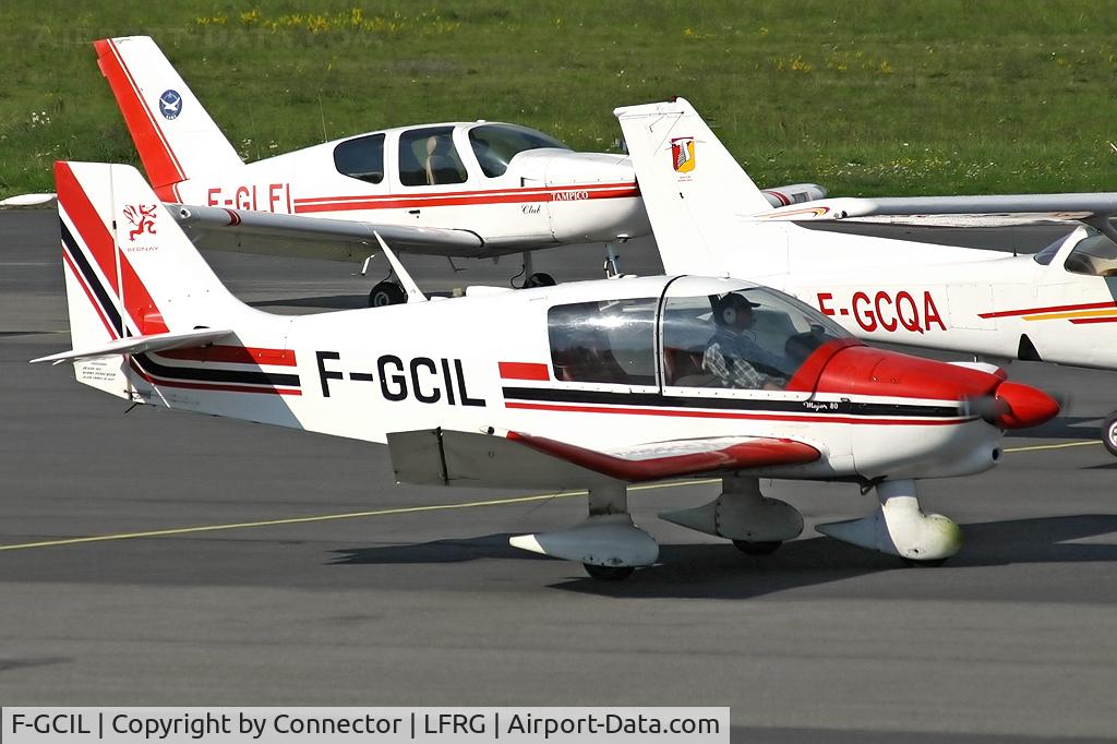 F-GCIL, Robin DR-400-160 Chevalier C/N 1457, No description.
