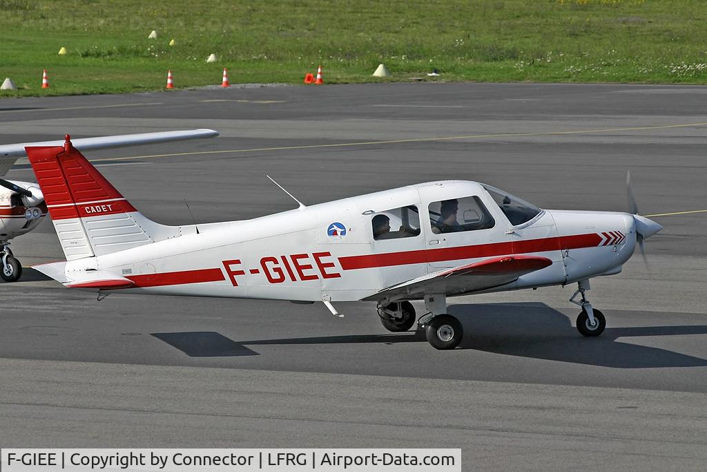 F-GIEE, Piper PA-28-161 Cadet C/N 28-41109, No description.
