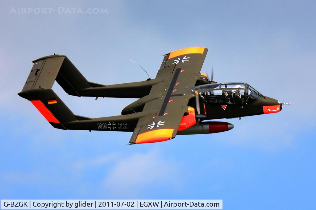 G-BZGK, 1971 North American OV-10B Bronco C/N 338-17, A fine display from this aircraft