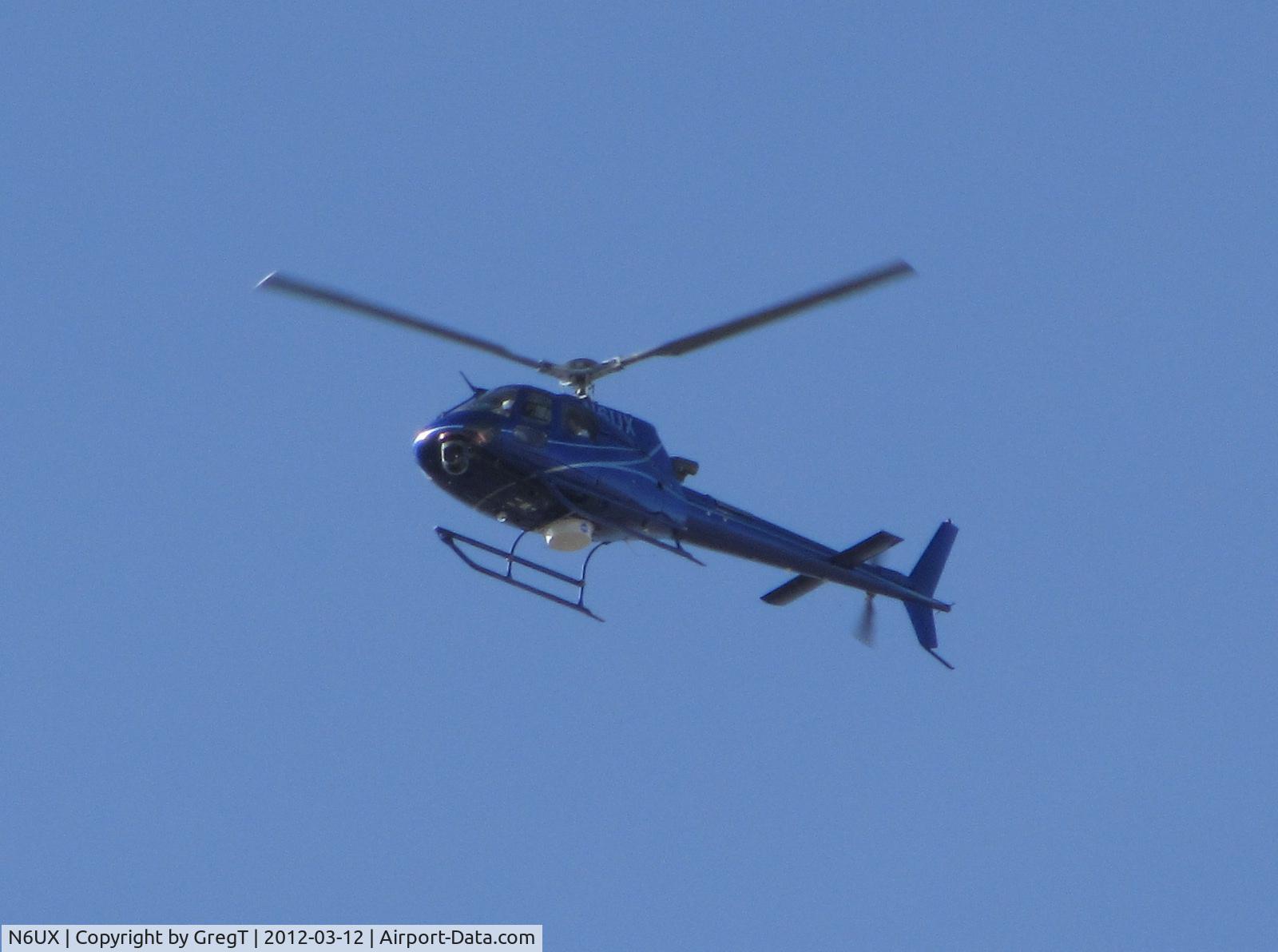N6UX, 2003 Eurocopter AS-350B-3 Ecureuil Ecureuil C/N 3749, Over downtown Ft Collins
