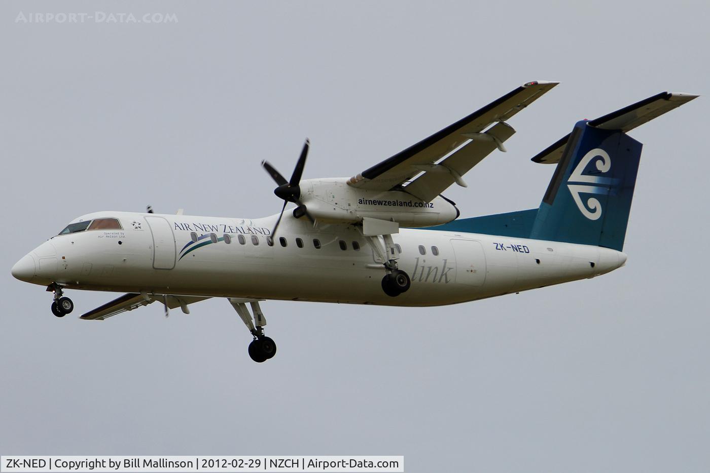 ZK-NED, 2005 De Havilland Canada DHC-8-311 Dash 8 C/N 617, finals to 02