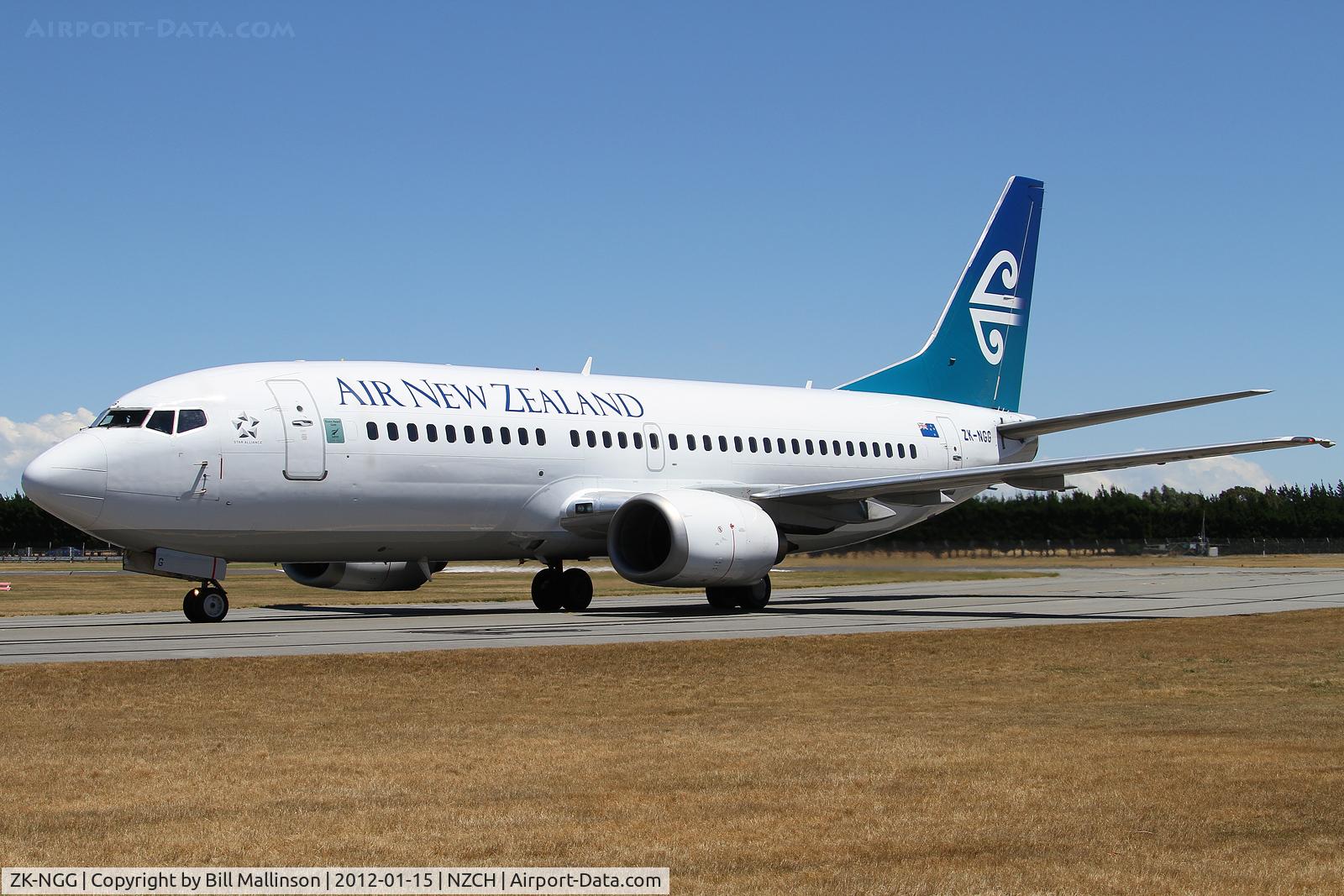 ZK-NGG, 1999 Boeing 737-319 C/N 25606, taxi from 29