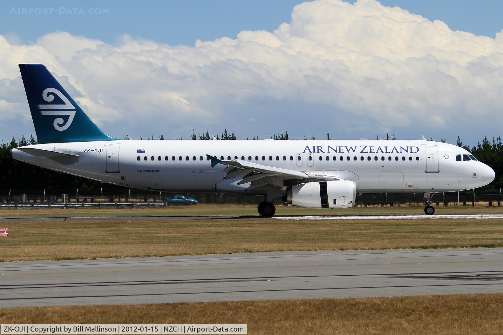 ZK-OJI, 2004 Airbus A320-232 C/N 2297, taxi from 29