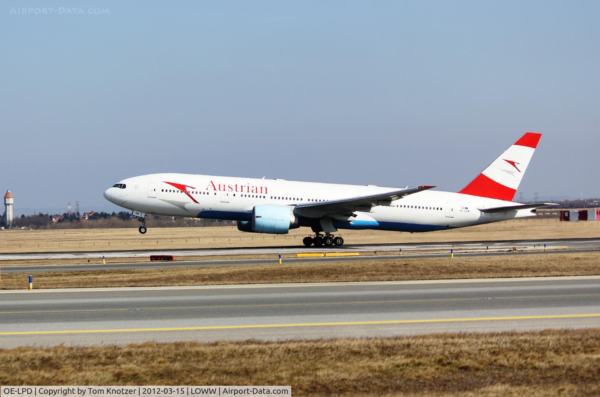 OE-LPD, 2006 Boeing 777-2Z9/ER C/N 35960, Runway 16/34