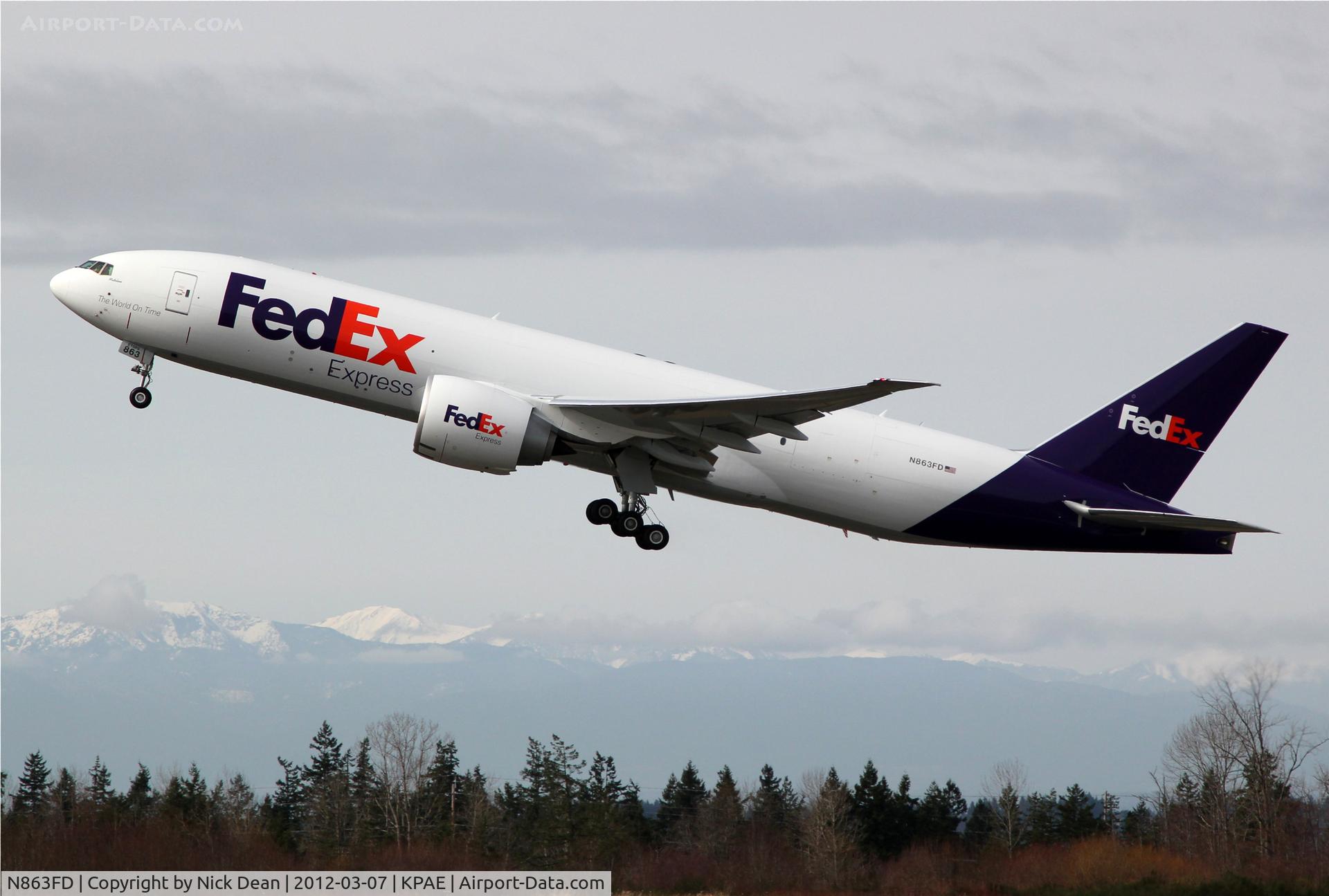 N863FD, 2012 Boeing 777-FS2 C/N 37734, KPAE/PAE