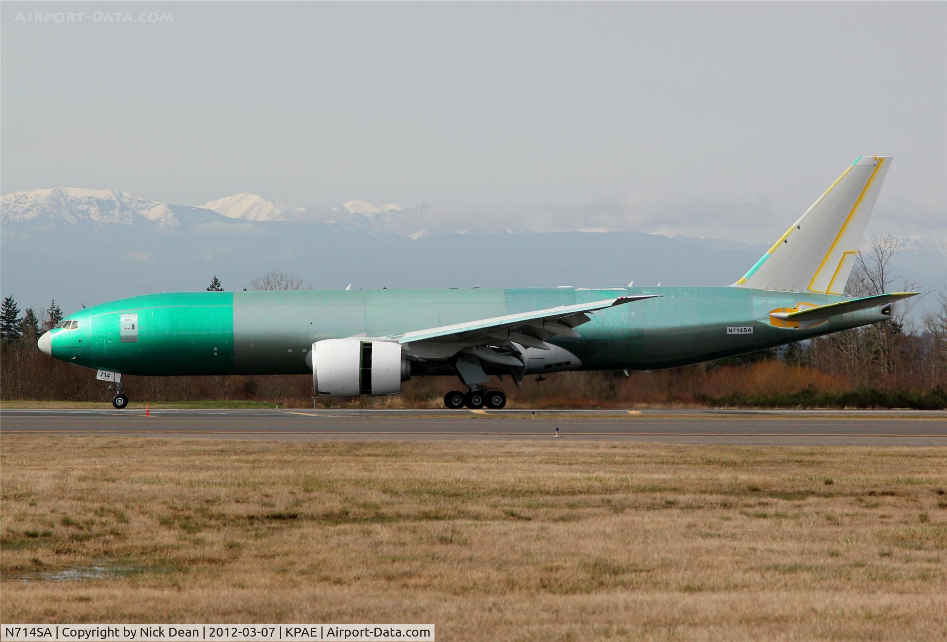 N714SA, 2012 Boeing 777-FZB C/N 37988, KPAE/PAE