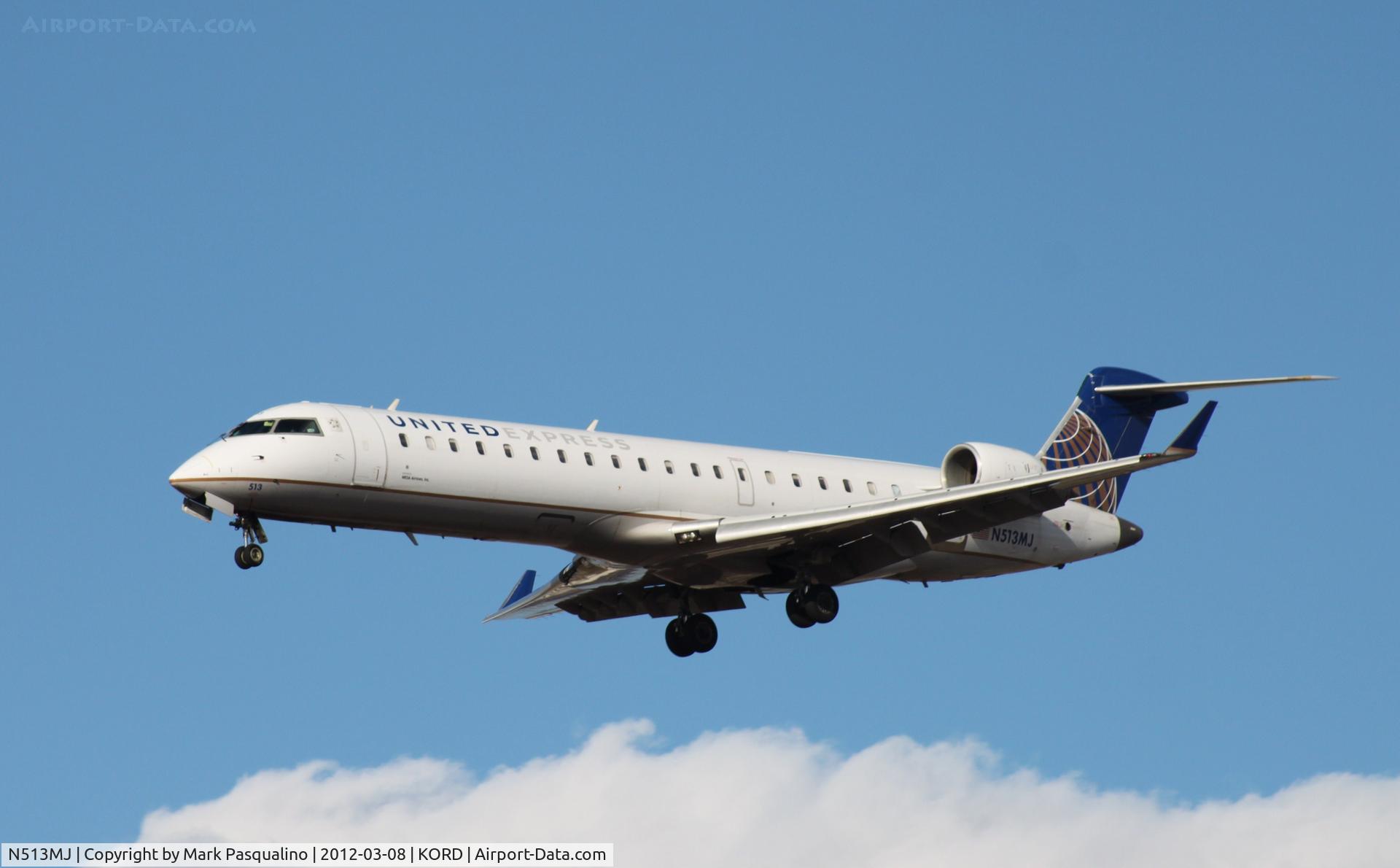 N513MJ, 2003 Bombardier CRJ-701 (CL-600-2C10) Regional Jet C/N 10111, CL-600-2C10