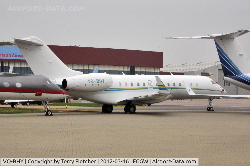 VQ-BHY, 2010 Bombardier BD-700-1A10 Global Express C/N 9151, 2010 Bombardier BD-700-1A10 Global Express, c/n: 9151 at Luton