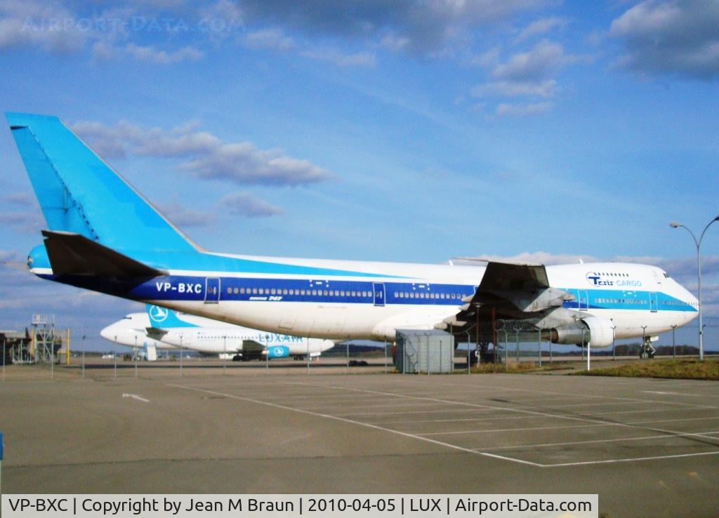 VP-BXC, 1979 Boeing 747-258B C/N 22254, Engines have been removed as spare parts. Ultimate fate will probably be a scrapyard !