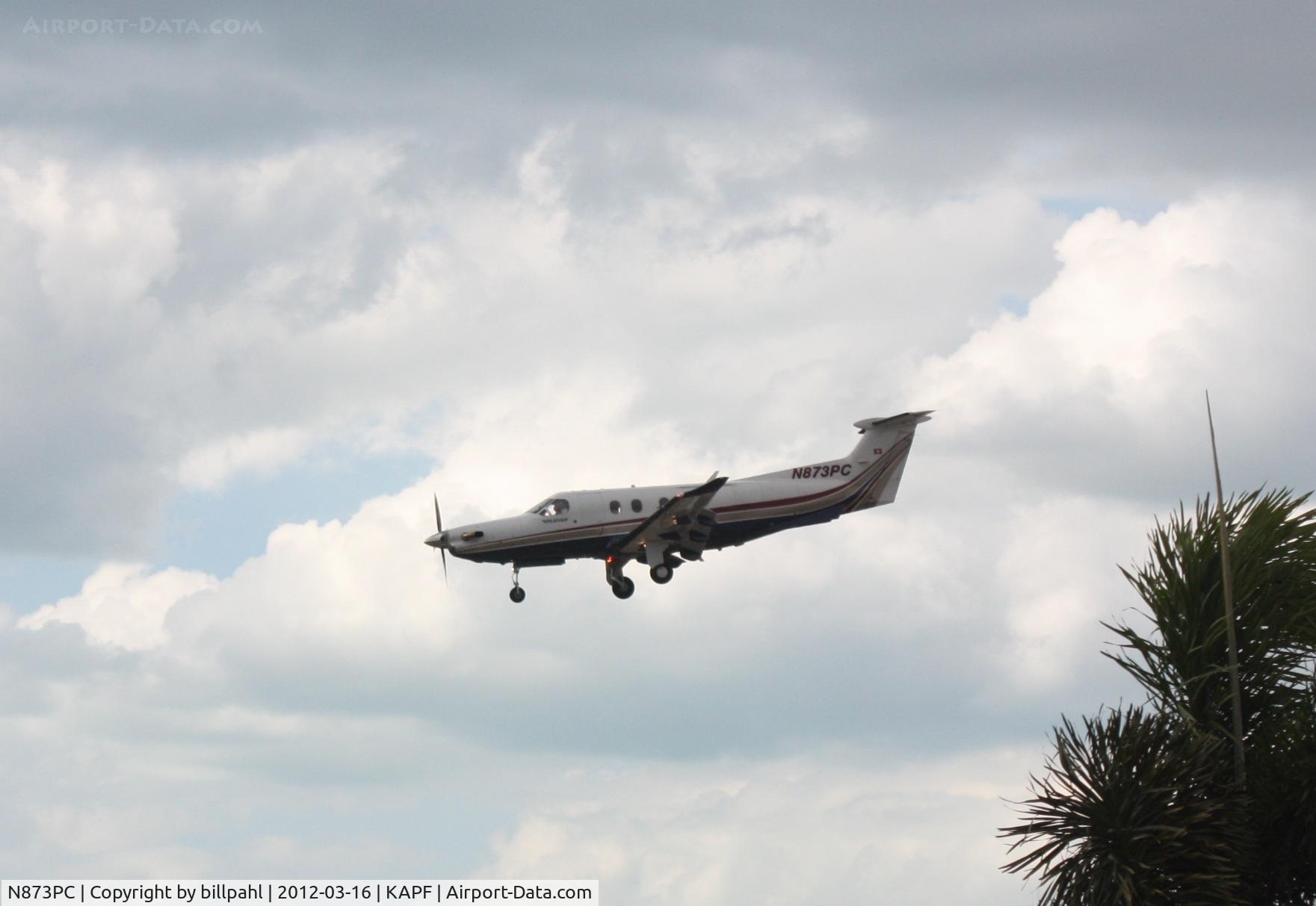 N873PC, 2007 Pilatus PC-12/47 C/N 873, Final approach to Naples Municipal