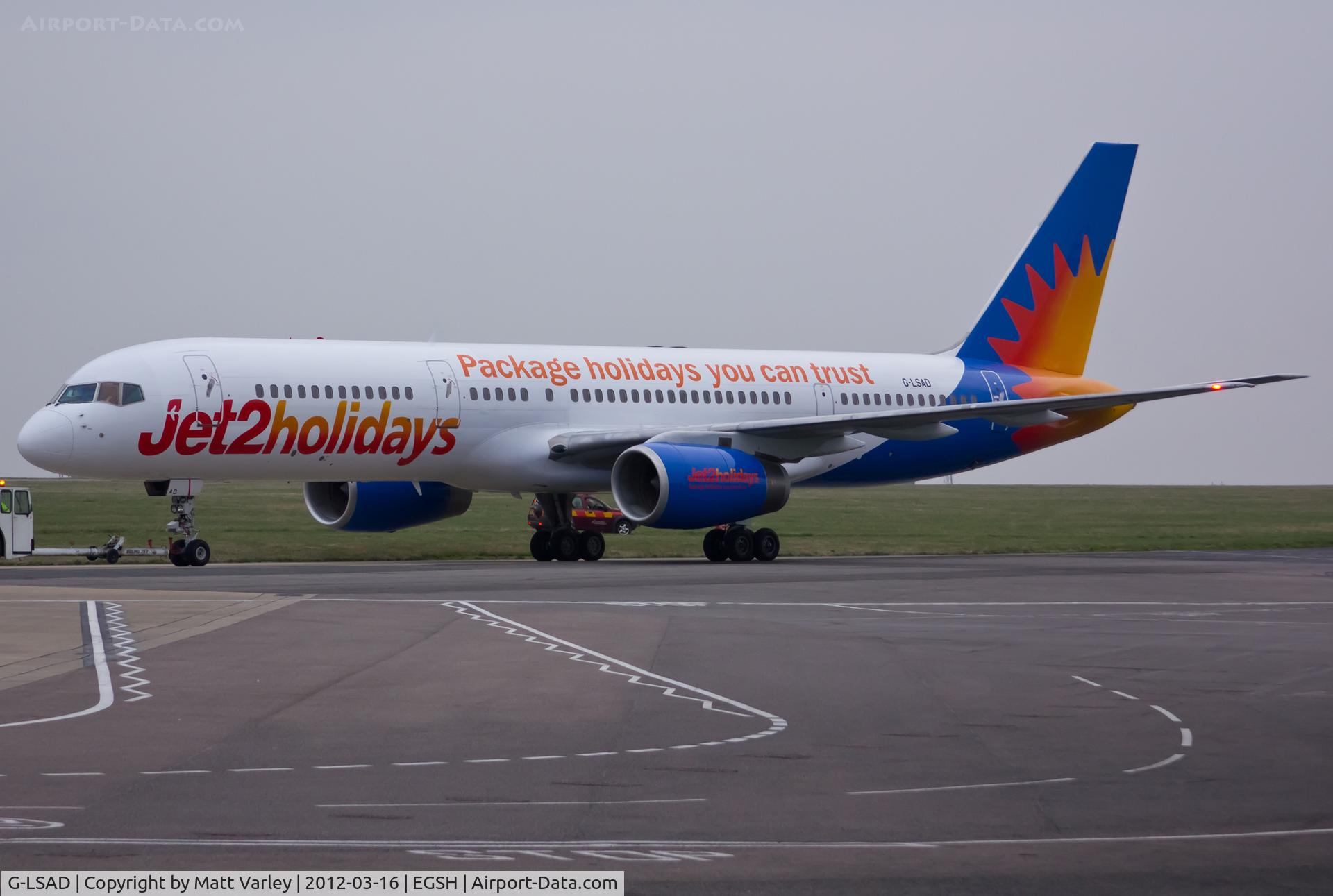 G-LSAD, 1989 Boeing 757-236 C/N 24397, Fresh out of spray in Jet2 Holidays C/S.