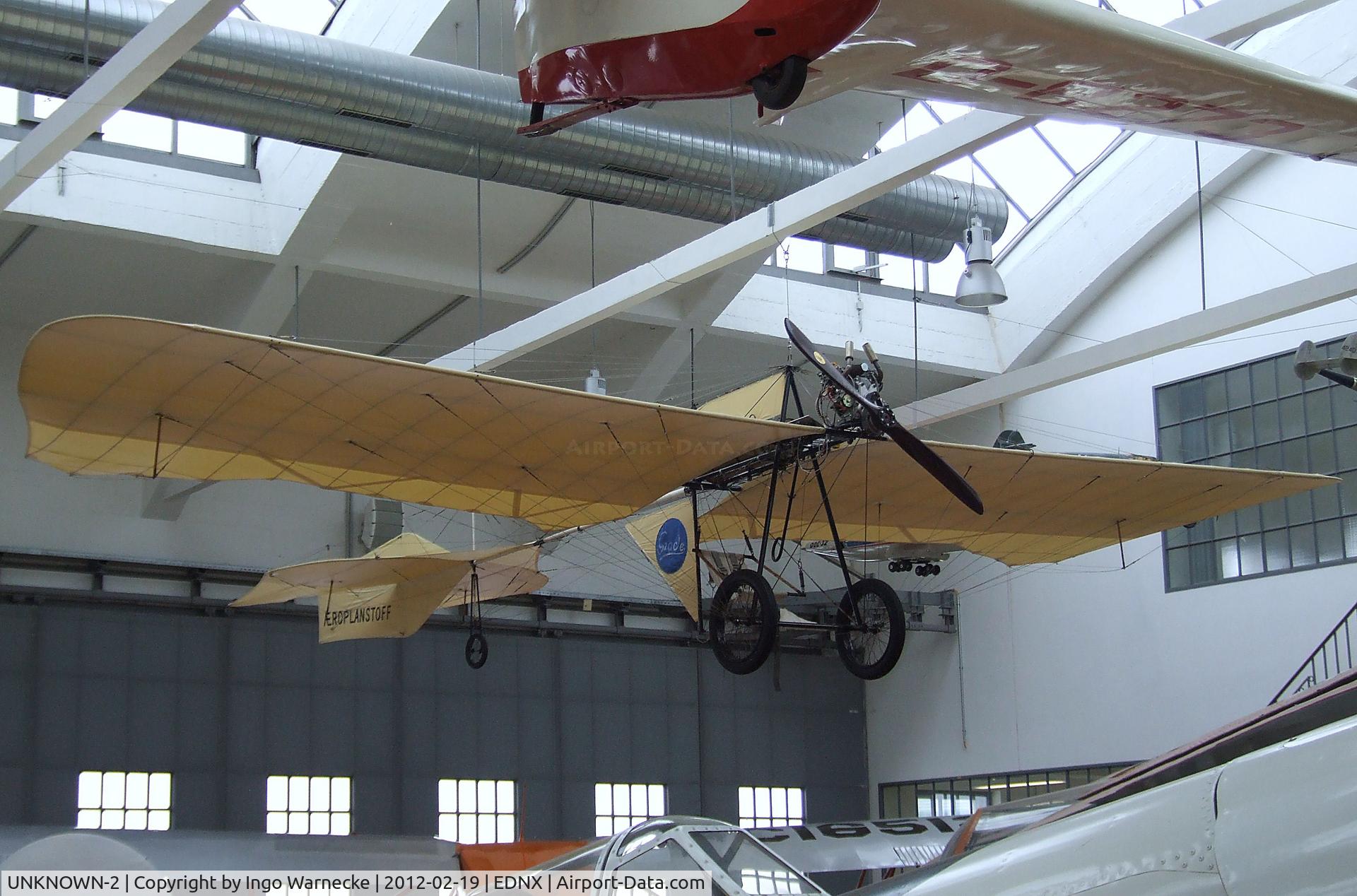 UNKNOWN-2, , Roman Weller Flugzeugbau Grade 1909 Libelle replica (did fly - and may do so again in short hops - but was never registered) at the Deutsches Museum Flugwerft Schleißheim, Oberschleißheim