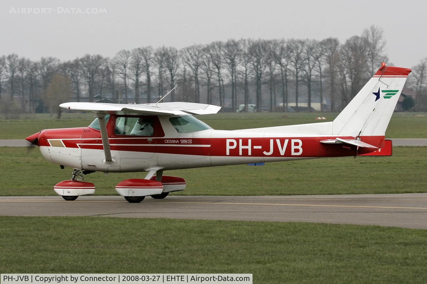 PH-JVB, 1977 Cessna 152 II C/N 15280786, No description.