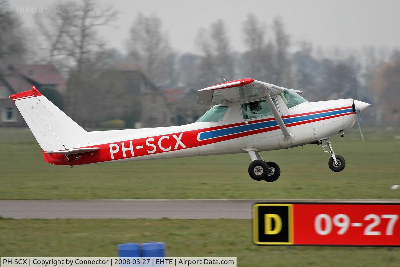PH-SCX, 1979 Cessna 152 C/N 15282148, No description.