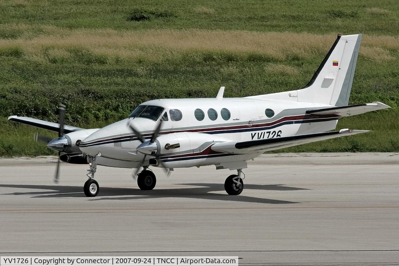 YV1726, Beech C90A King Air King Air C/N LJ-1273, Arriving at Curacao.