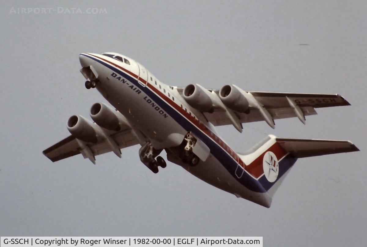 G-SSCH, 1983 British Aerospace BAe.146-100A C/N E1003, Dan Air's BAe 146 being displayed at the Farnborough Airshow in 1982.