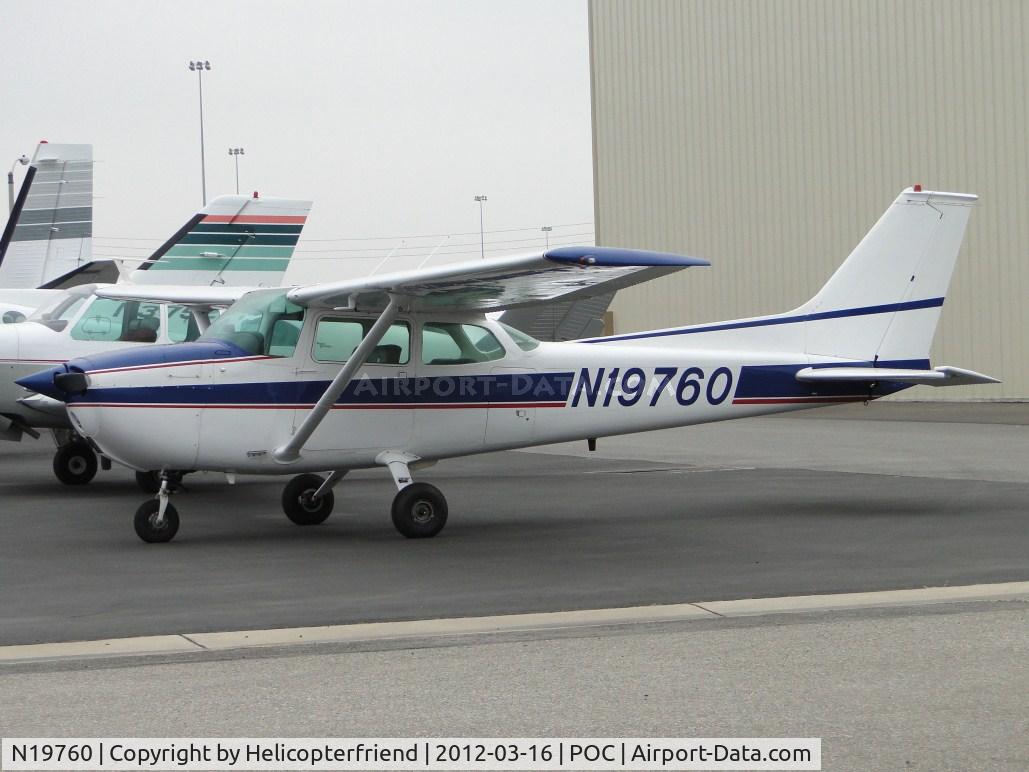 N19760, 1972 Cessna 172L C/N 17260729, Parked at Howard Aviation parking area