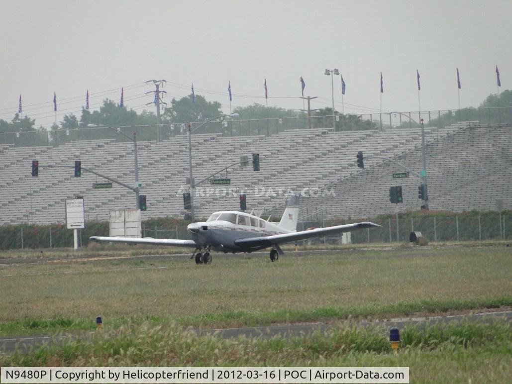 N9480P, 1971 Piper PA-24-260 Comanche C/N 24-4992, Starting take off roll on runway 26L