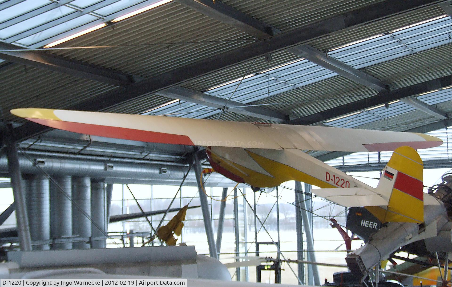D-1220, 1953 Hirth Doppelraab IV C/N Not found D-1220, Hirth / Raab Doppelraab IV at the Deutsches Museum Flugwerft Schleißheim, Oberschleißheim
