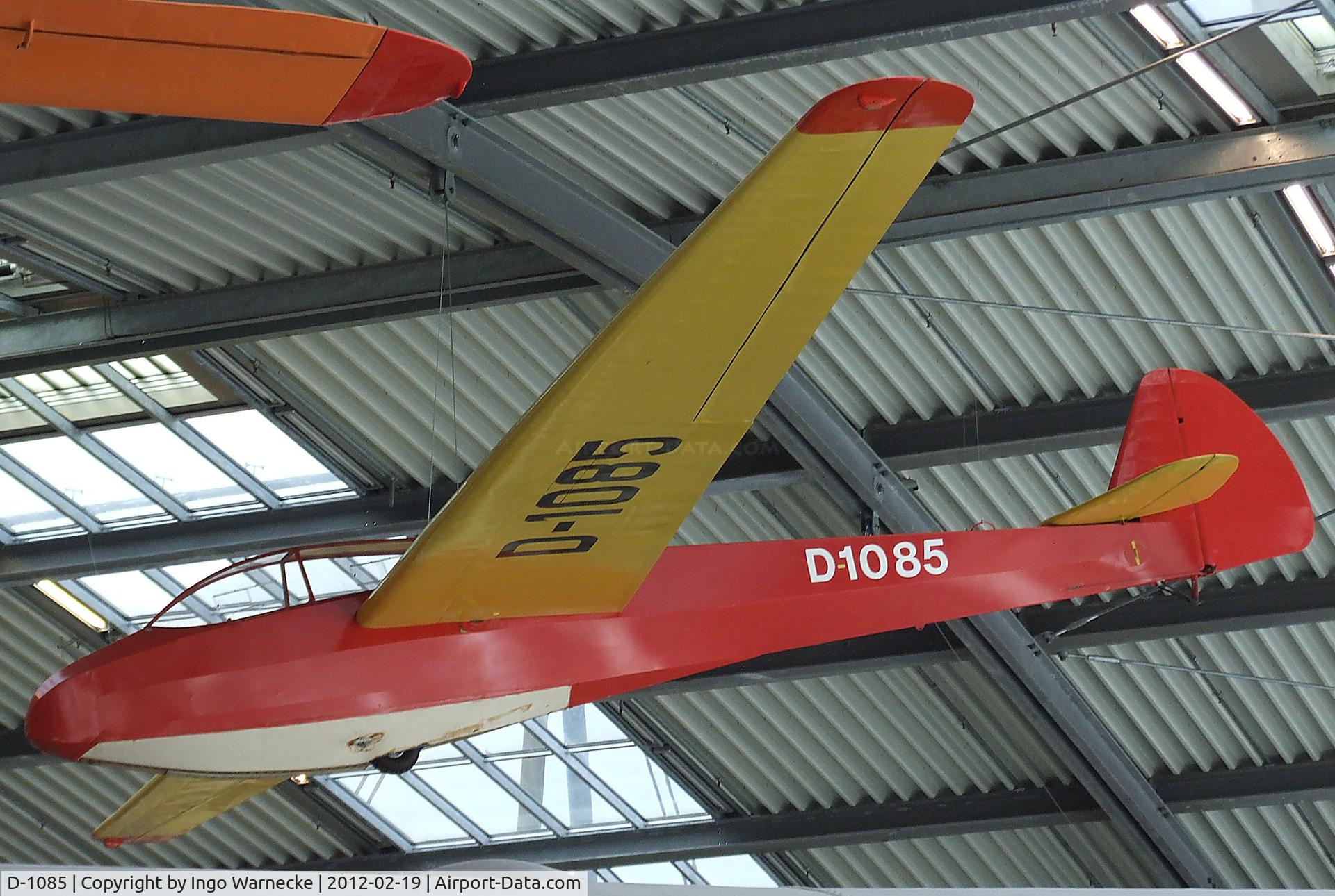 D-1085, 1952 Scheibe Mu-13E Bergfalke C/N Not found D-1085, Scheibe Mü 13 E Bergfalke at the Deutsches Museum Flugwerft Schleißheim, Oberschleißheim