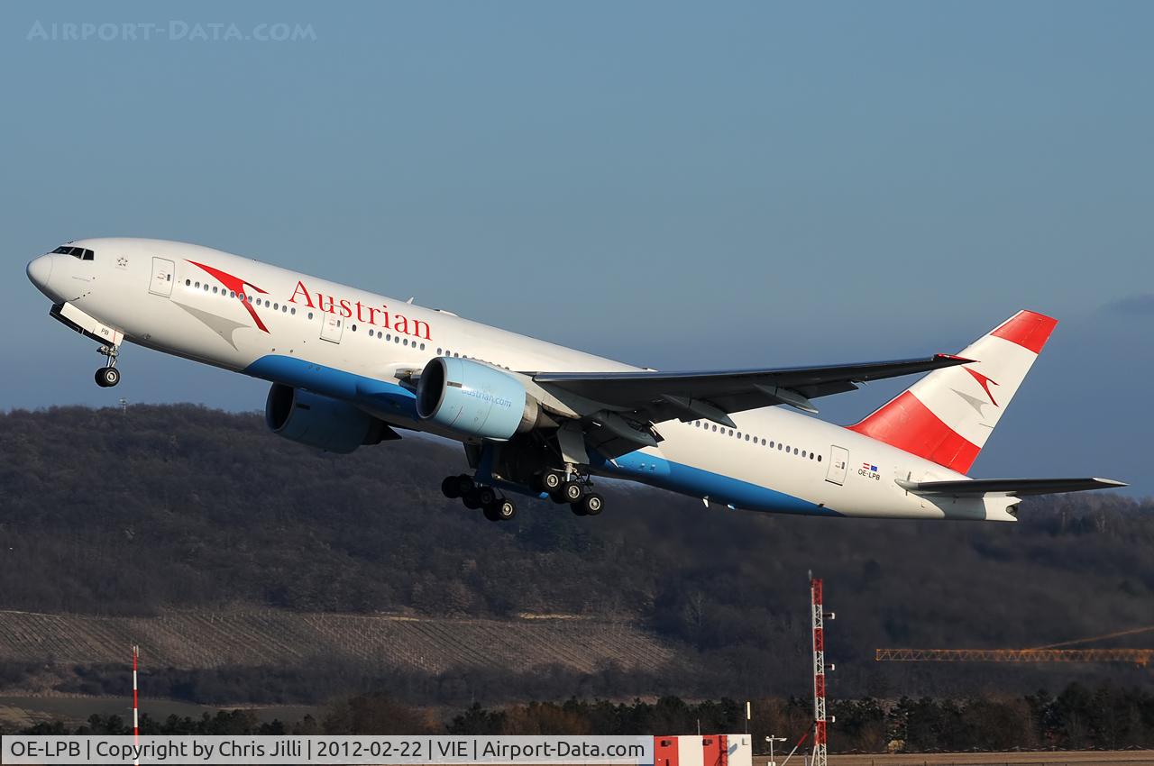OE-LPB, 1998 Boeing 777-2Z9/ER C/N 28699, Austrian Airlines