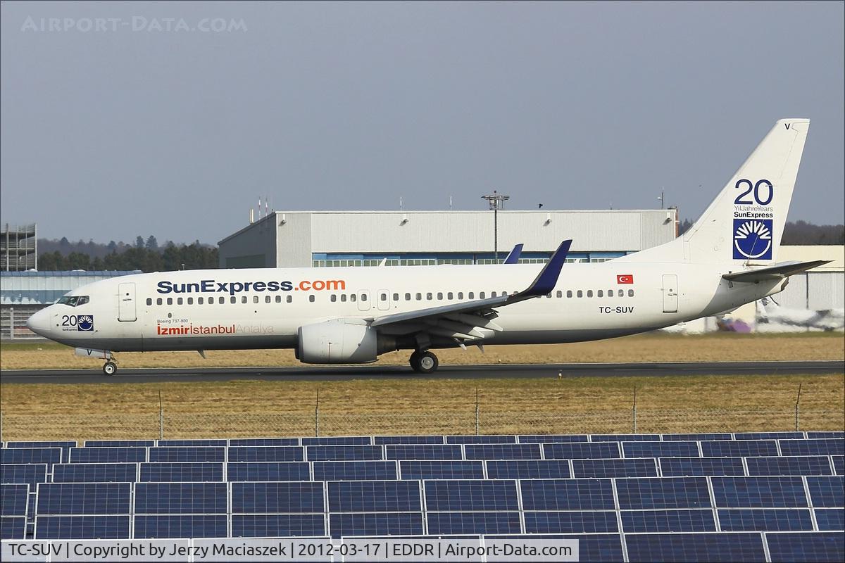 TC-SUV, 2001 Boeing 737-86N C/N 30807, 2001 Boeing 737-86N,