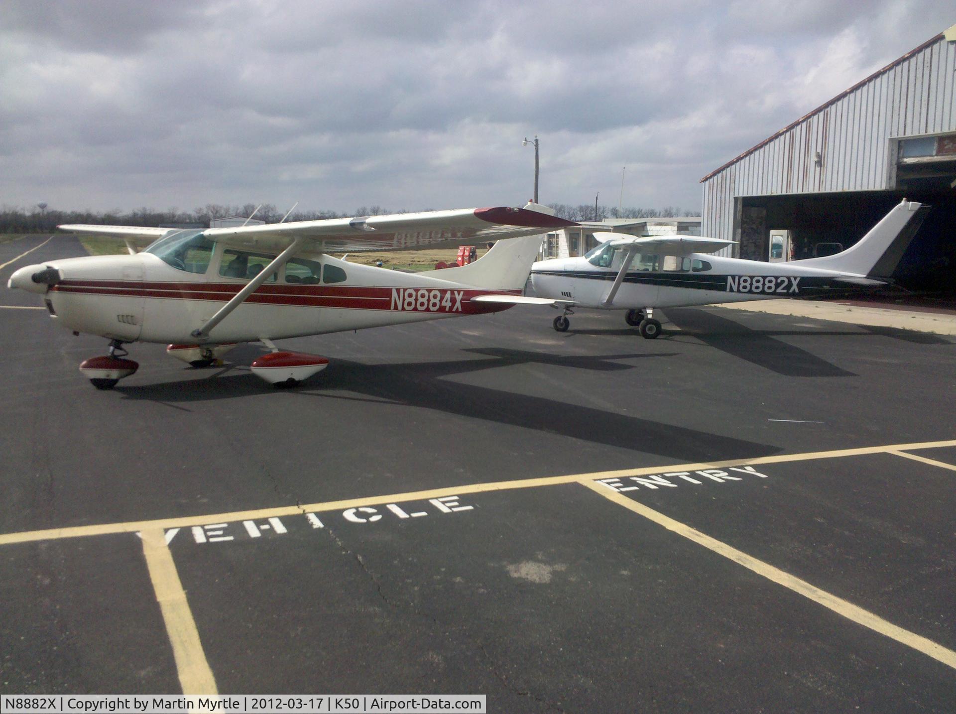 N8882X, 1961 Cessna 182D Skylane C/N 18253282, Pictured with little sister N8884X