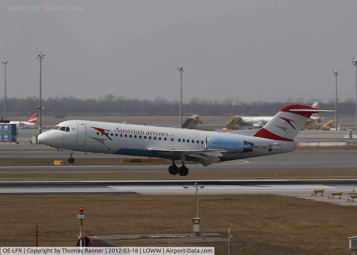 OE-LFR, 1996 Fokker 70 (F-28-0070) C/N 11572, Austrian Arrows Fokker 70