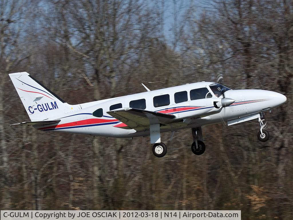C-GULM, 1976 Piper PA-31-350 Chieftain C/N 31-7652033, Leaving the Flying W