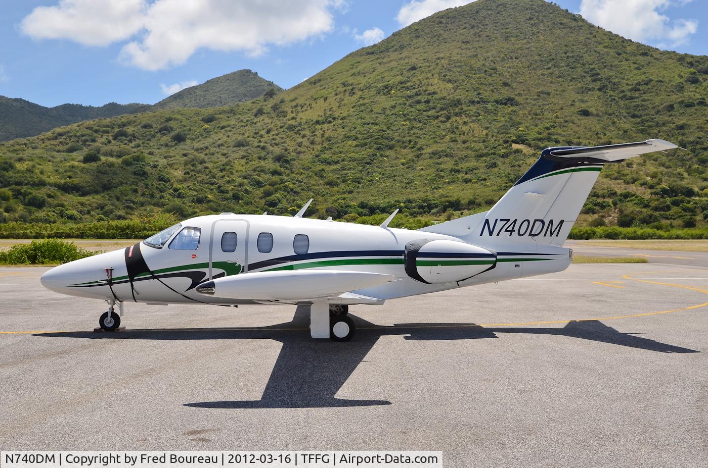 N740DM, 2008 Eclipse Aviation Corp EA500 C/N 000205, Saint-Martin Grand-Case.