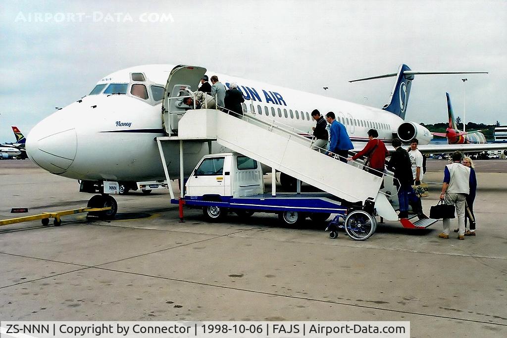 ZS-NNN, 1971 Douglas DC-9-32 C/N 47516, Boarding flight BV449 to Durban.