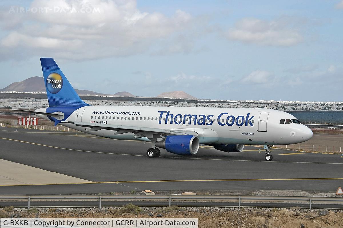 G-BXKB, 1997 Airbus A320-214 C/N 716, Heading for the runway.