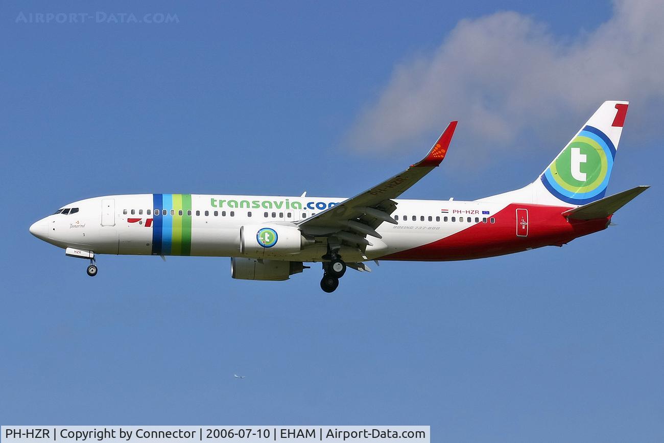 PH-HZR, 2006 Boeing 737-86N C/N 32693, No description.