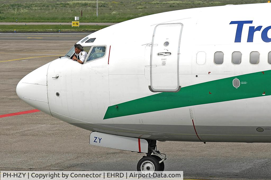 PH-HZY, 2002 Boeing 737-8K2 C/N 30646, Thanks for posing.