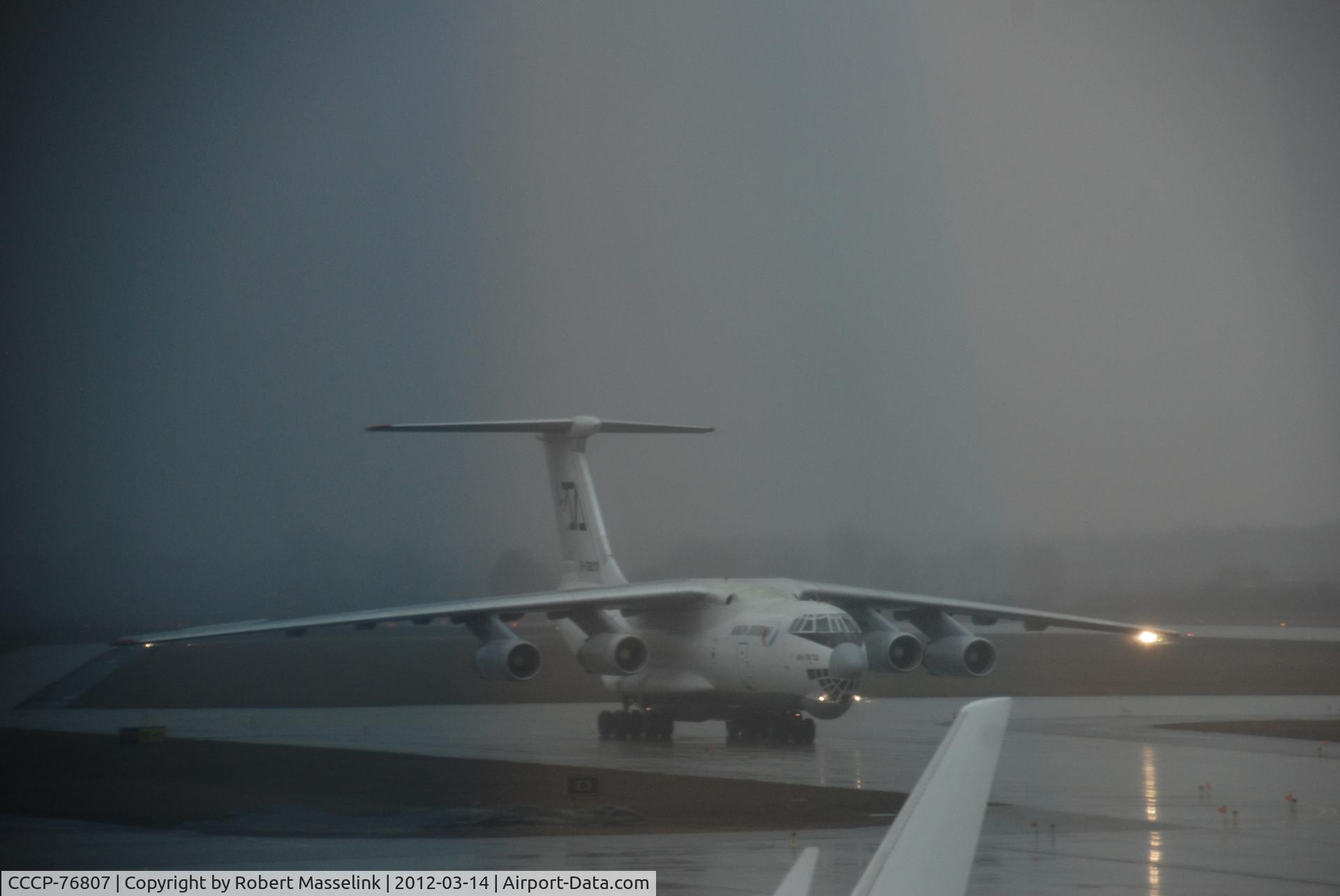 CCCP-76807, 1991 Ilyushin IL-76TD C/N 1013405176, Kottowice airport ( Poland ) by bad weather condition