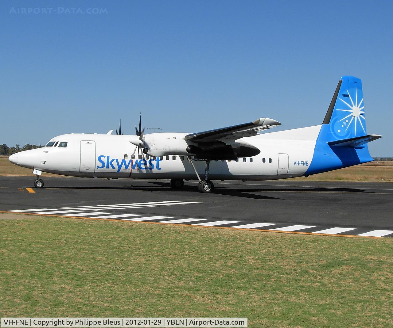 VH-FNE, 1991 Fokker 50 C/N 20212, Arriving at the parking.