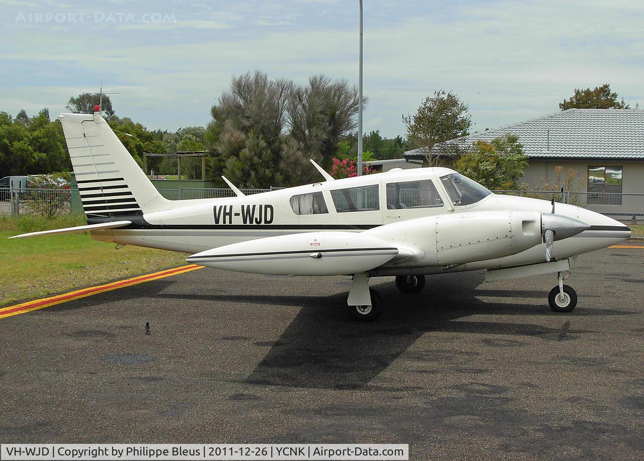 VH-WJD, 1966 Piper PA-30 Twin Comanche C/N 30-1155, Parking position by a slow quiet day.
