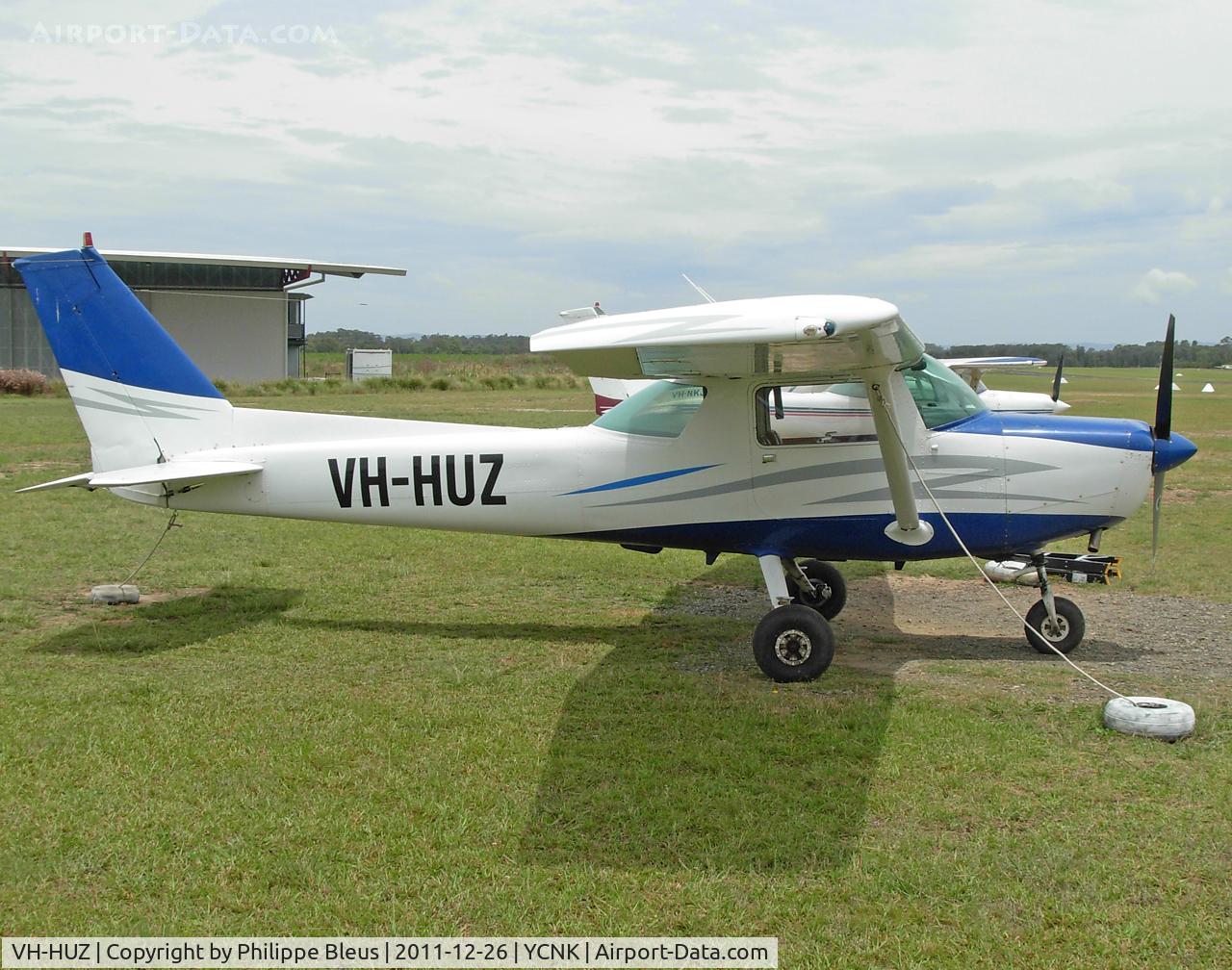 VH-HUZ, Cessna 150 C/N Not found VH-HUZ, Parked on the grass.