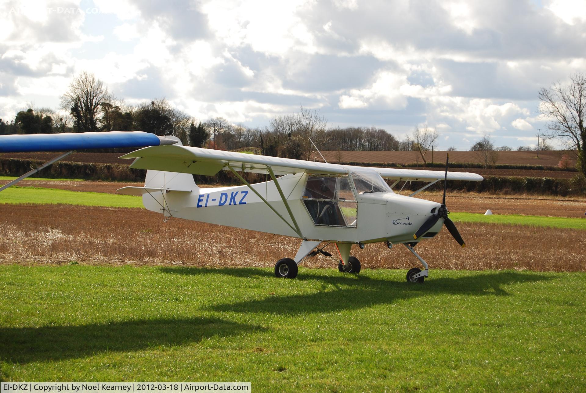 EI-DKZ, 2004 Just Aircraft Escapade 912(1) C/N BMAA/HB/423, At the March Fly-in at Limetree Airfield.