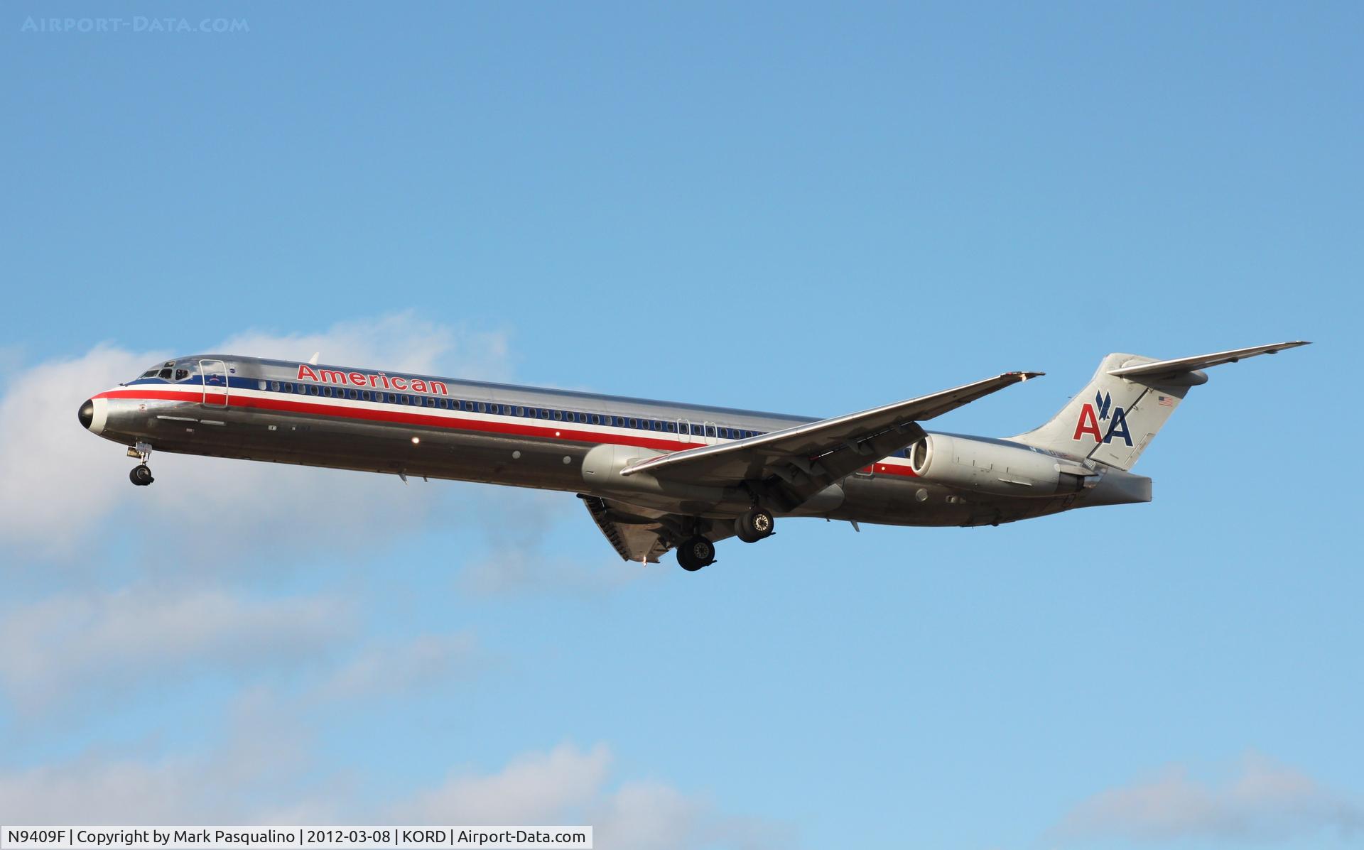 N9409F, 1992 McDonnell Douglas MD-83 (DC-9-83) C/N 53121, MD-83